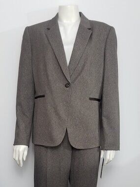 Tahari Brown/Black Pant Suit with Elbow Patches - Size 18 - New With Tags
